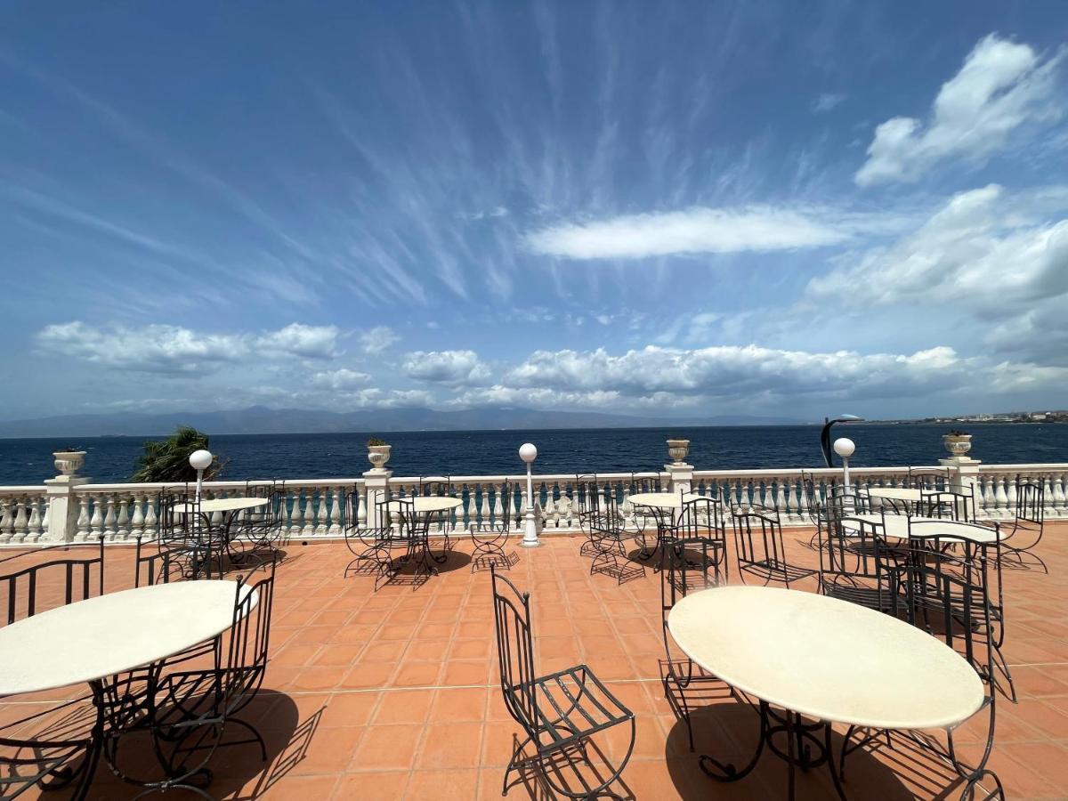 Hotel La Lampara Reggio di Calabria Exterior photo