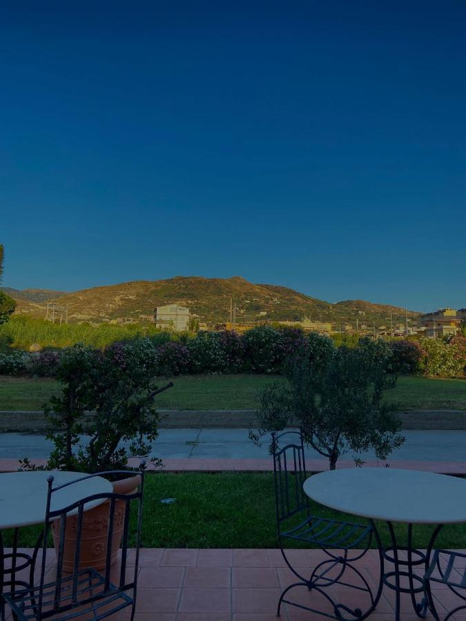 Hotel La Lampara Reggio di Calabria Exterior photo