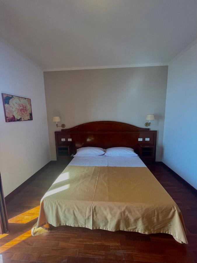 Hotel La Lampara Reggio di Calabria Exterior photo