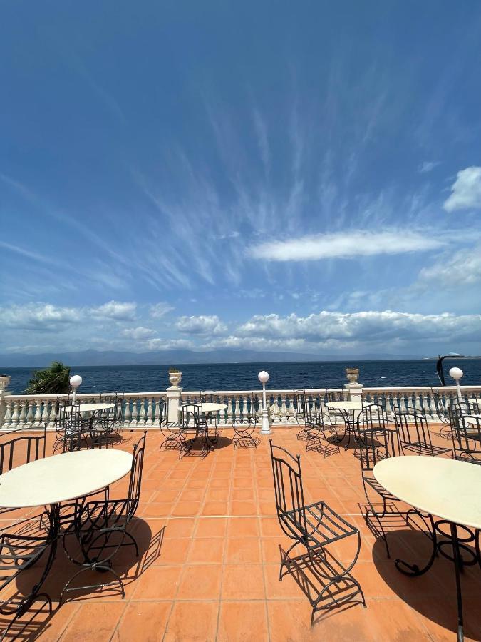 Hotel La Lampara Reggio di Calabria Exterior photo